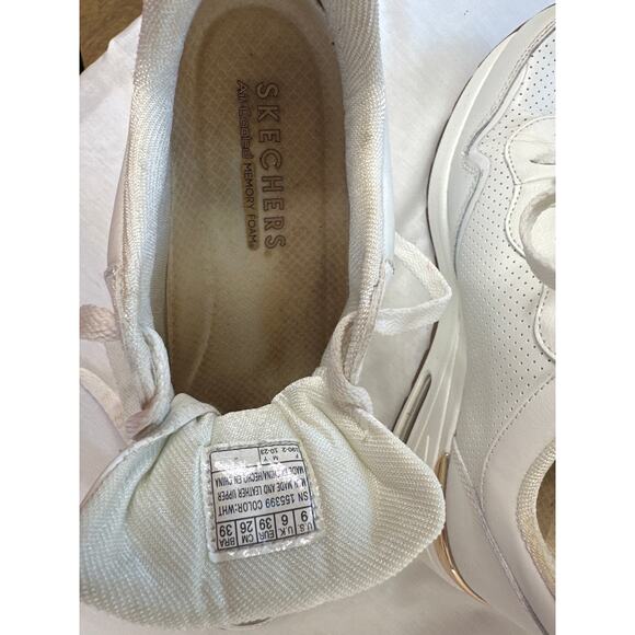 Sketchers million Air elevated air
womens size 9 - Picture 7 of 8